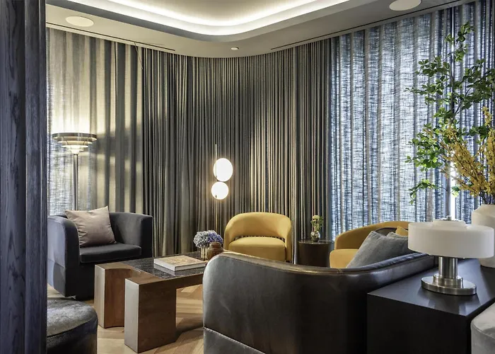 The Morrow Washington Dc, Curio Collection By Hilton Hotel